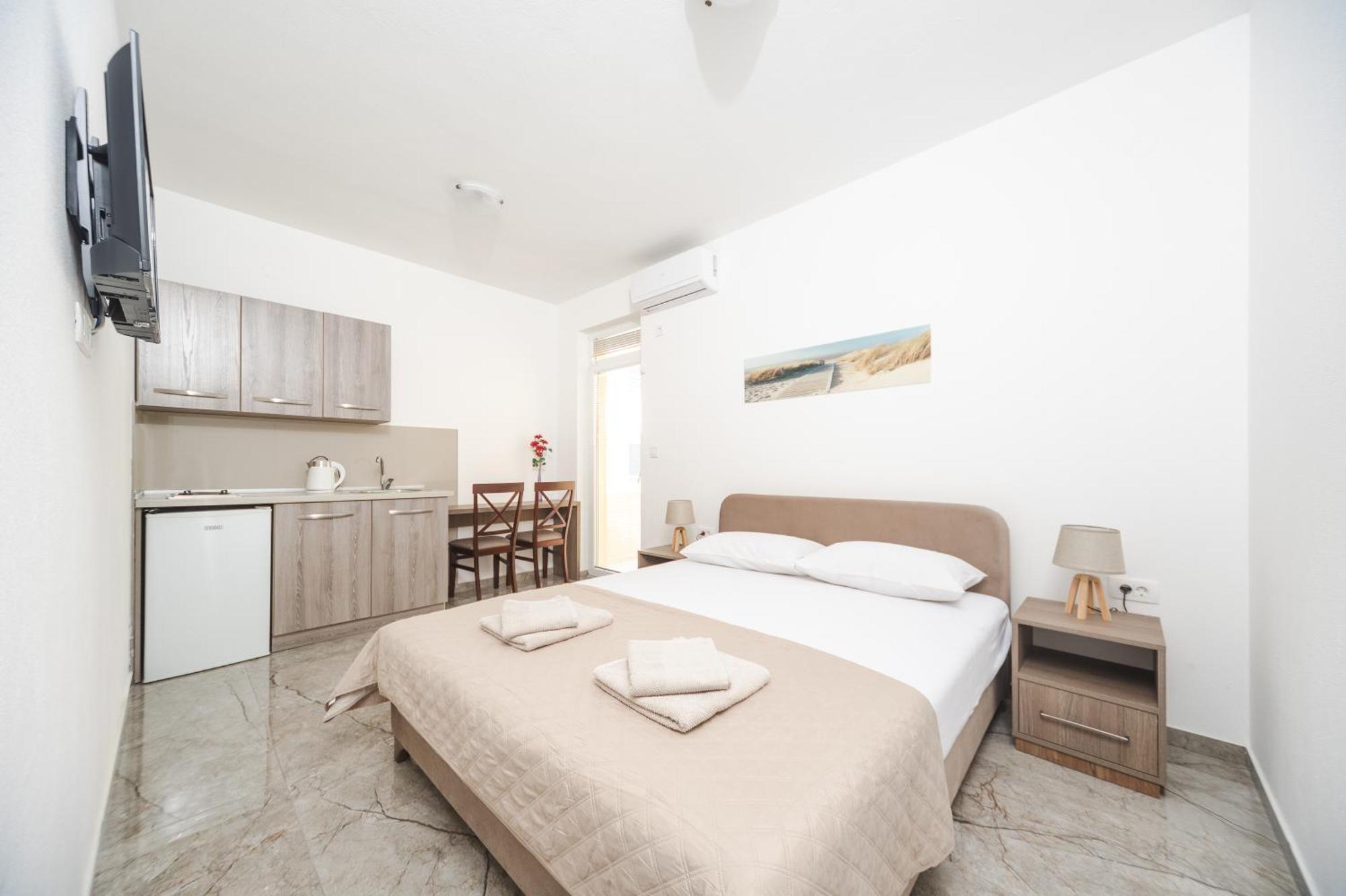 Apartmani Agape Petrovac Exterior foto