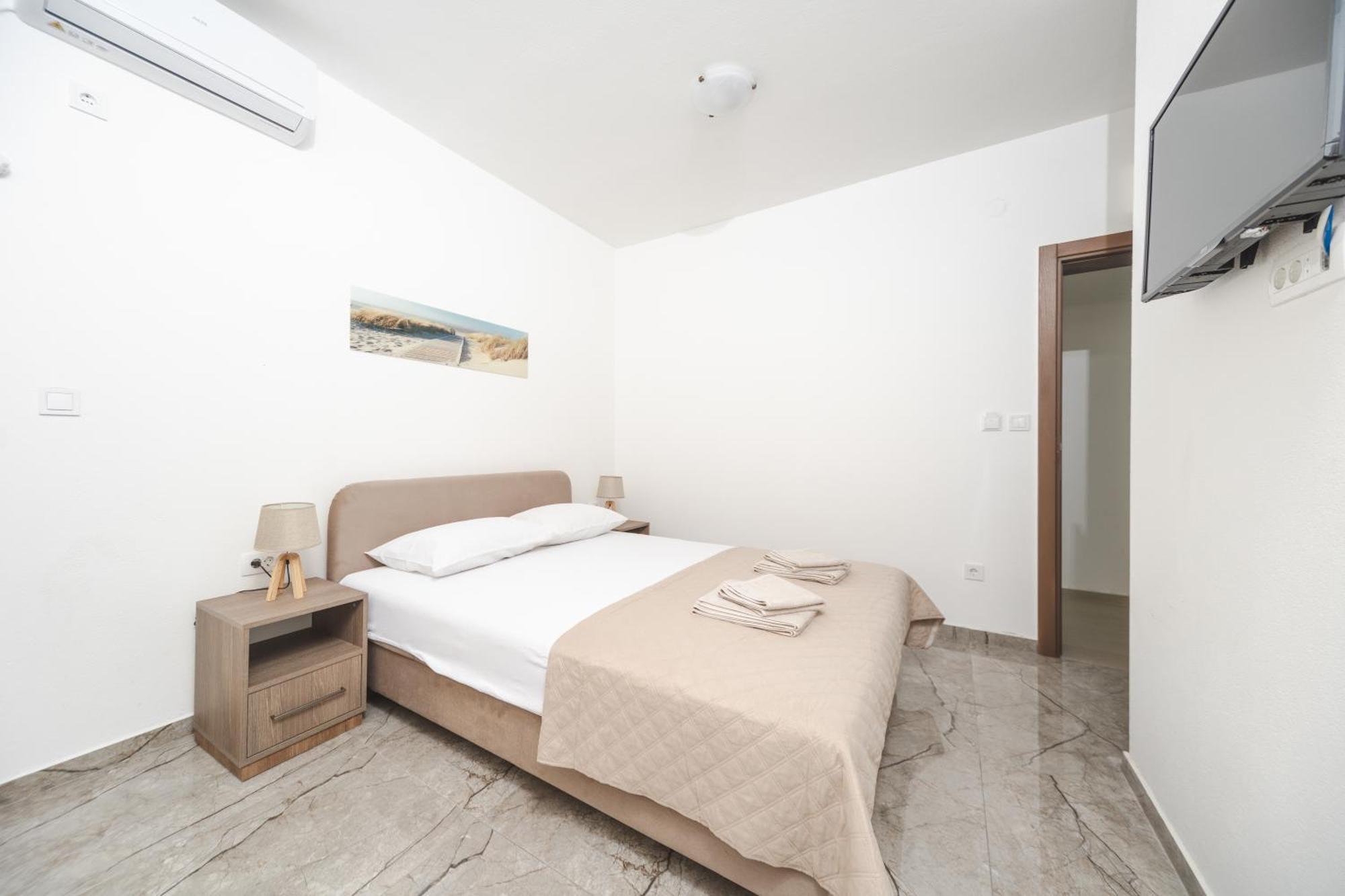 Apartmani Agape Petrovac Exterior foto