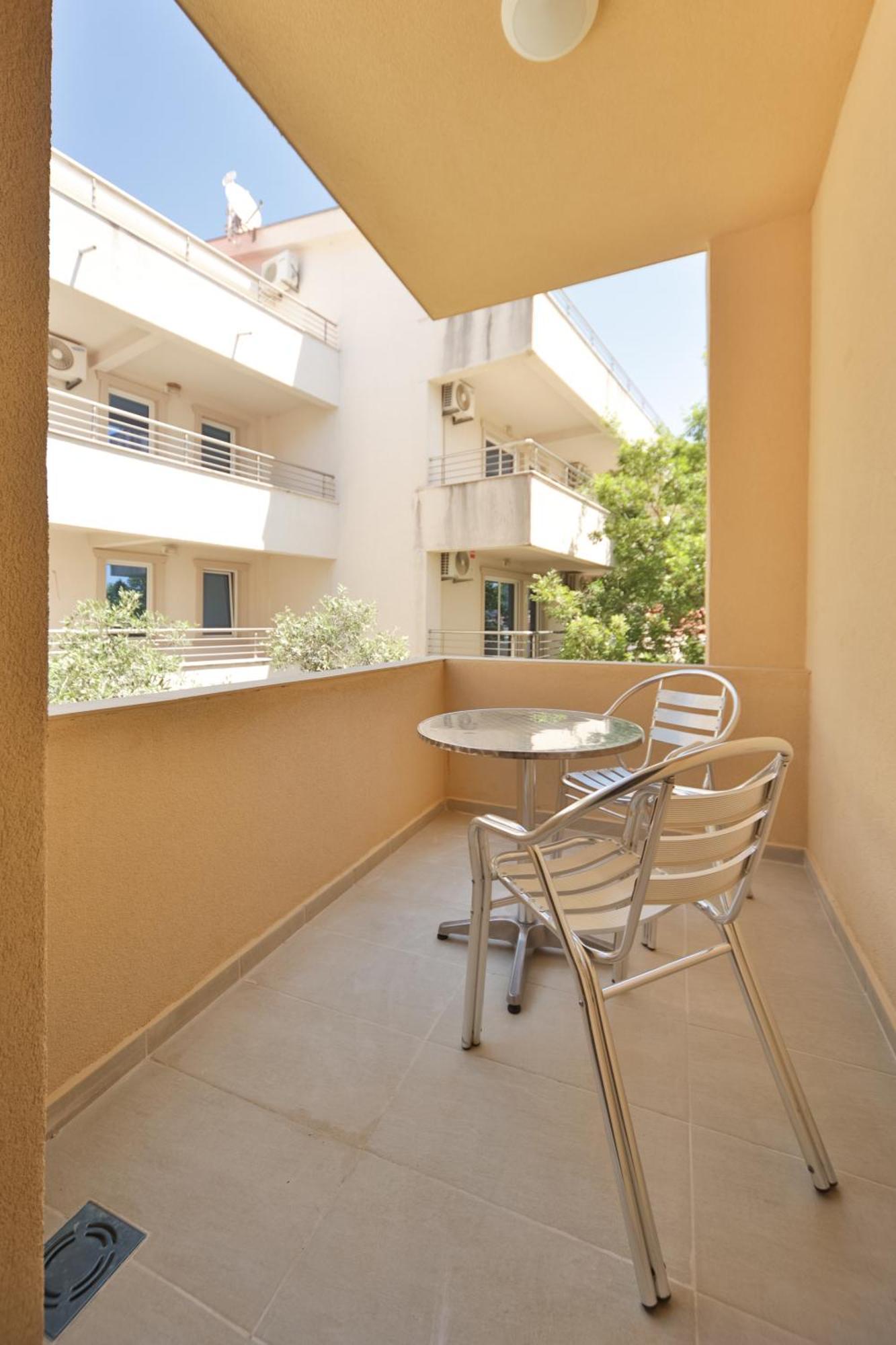 Apartmani Agape Petrovac Exterior foto