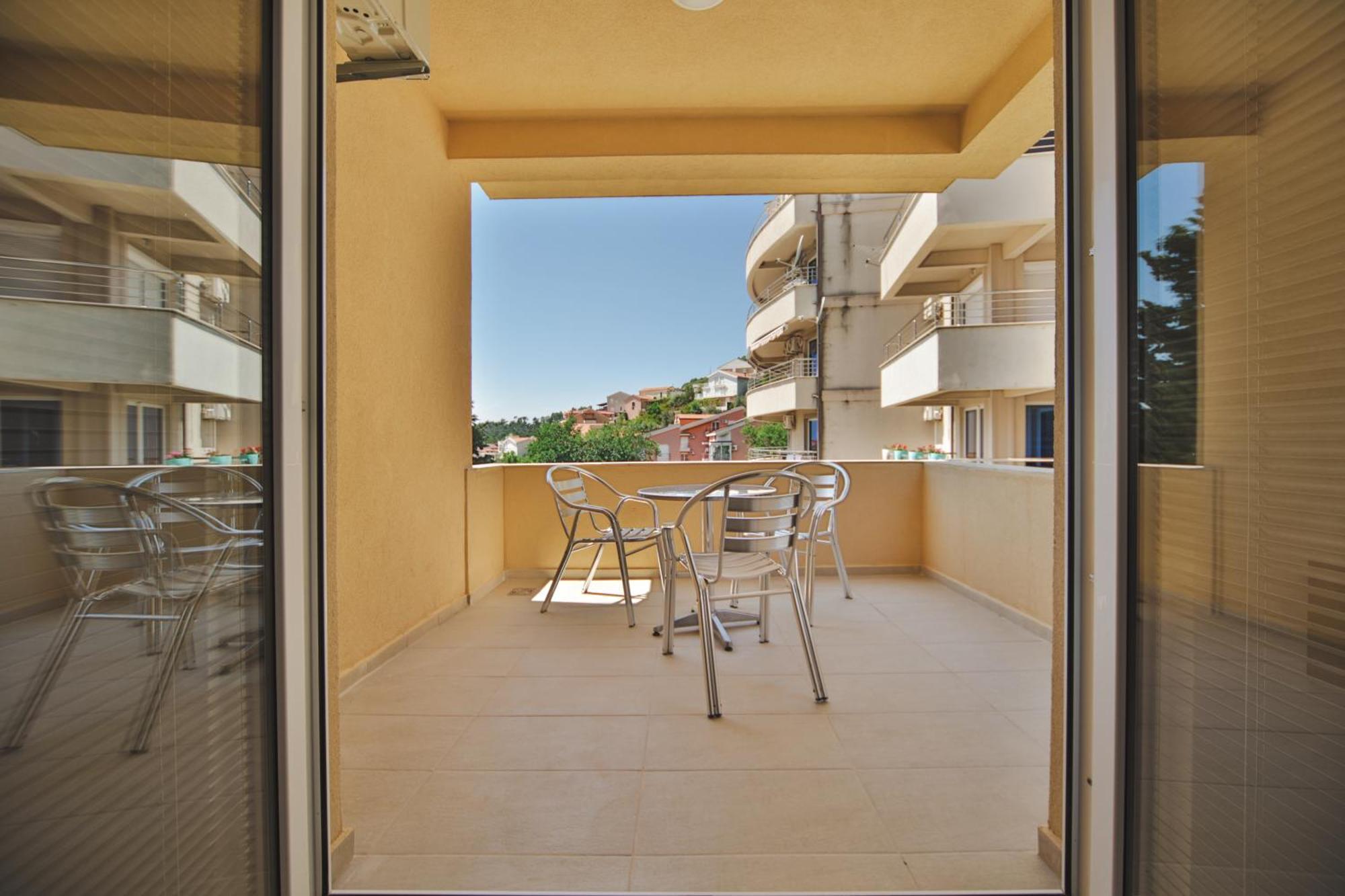 Apartmani Agape Petrovac Exterior foto
