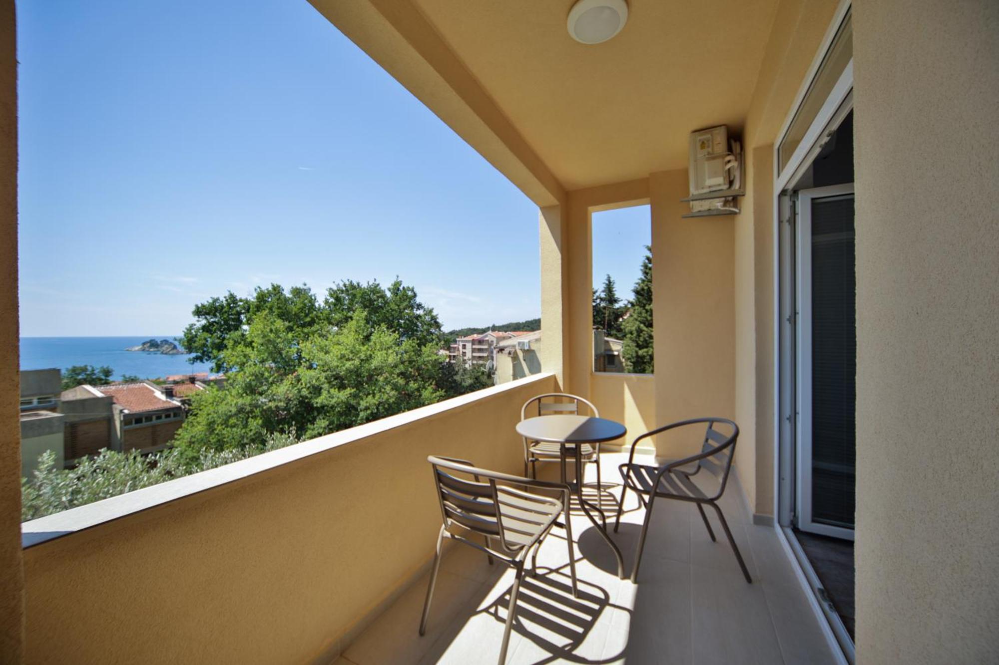 Apartmani Agape Petrovac Exterior foto