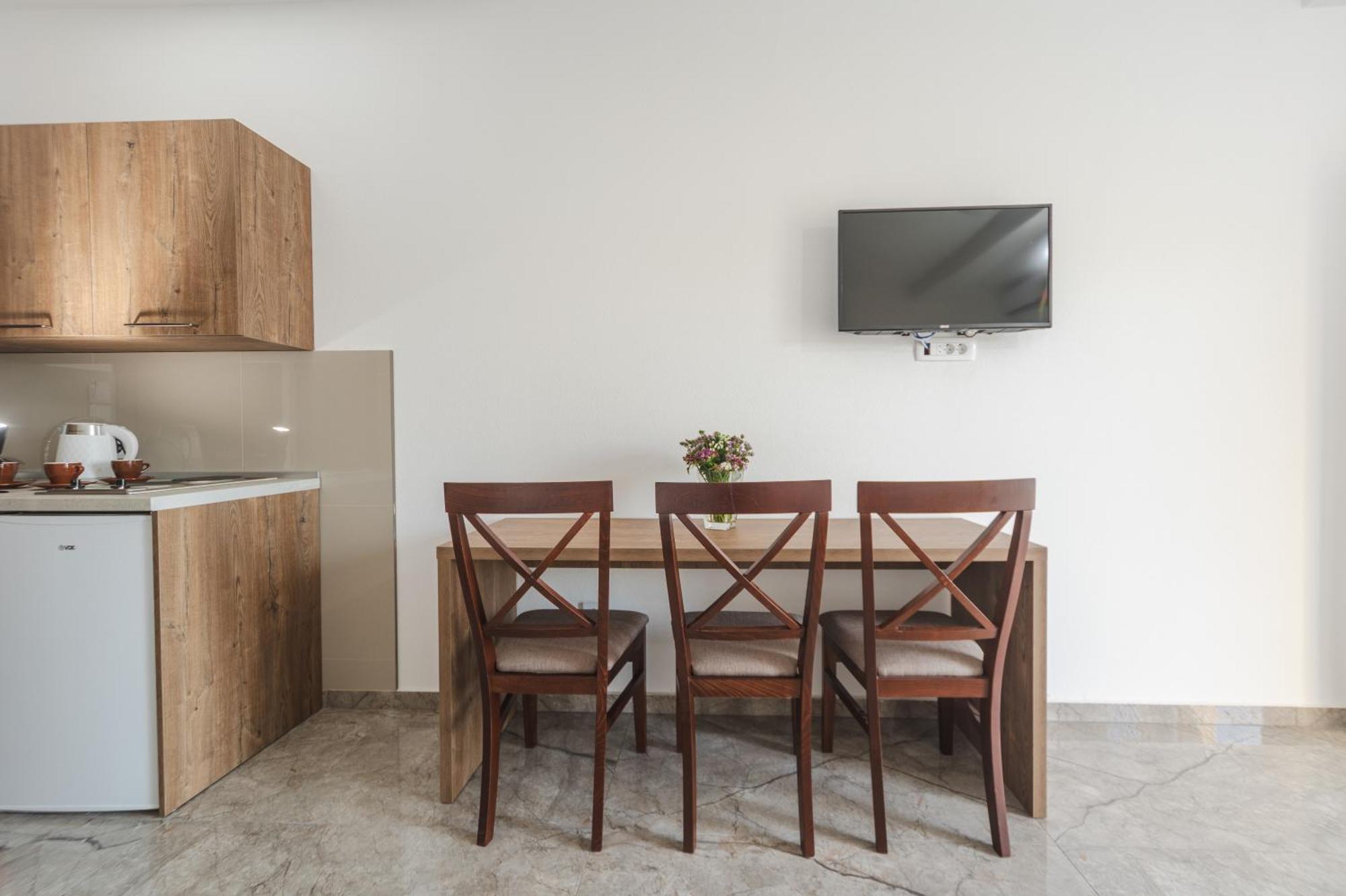 Apartmani Agape Petrovac Exterior foto