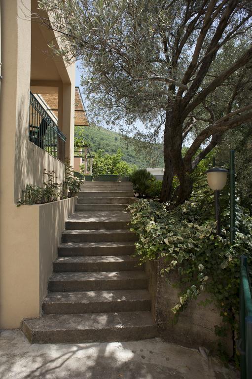 Apartmani Agape Petrovac Exterior foto