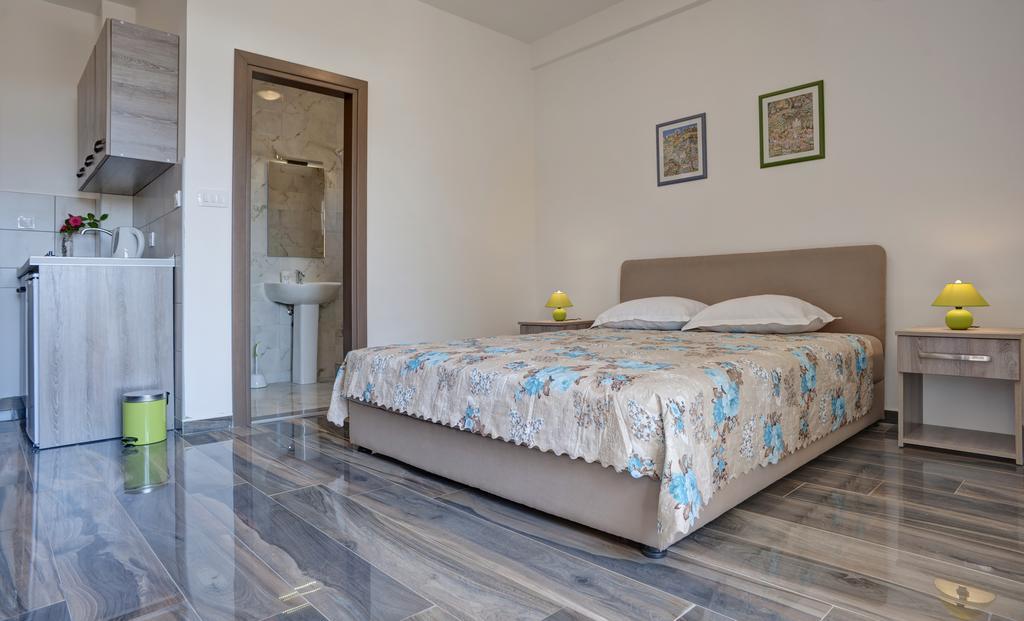 Apartmani Agape Petrovac Exterior foto