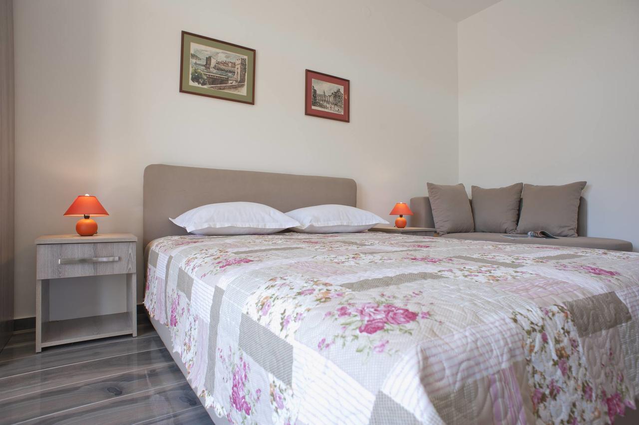 Apartmani Agape Petrovac Exterior foto