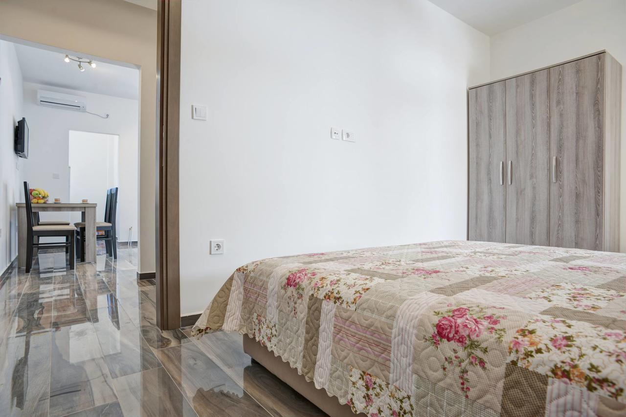 Apartmani Agape Petrovac Exterior foto